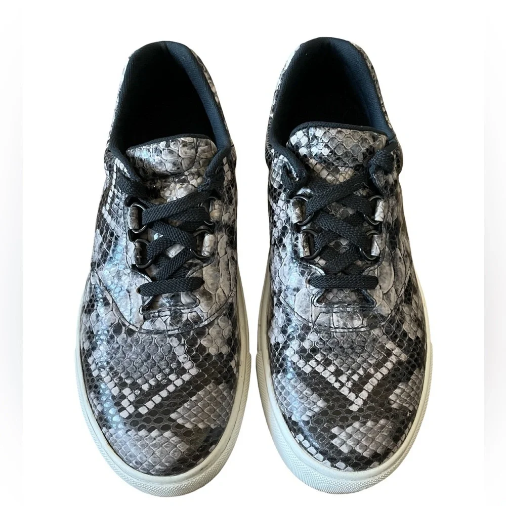 SAS Free Rein Leather Lace Up Platform Sneaker Mamba Snake Print Size 7